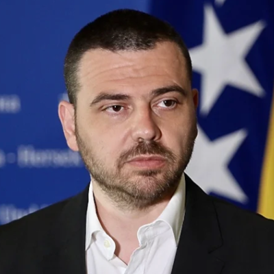 MAGAZINOVIC, SASA